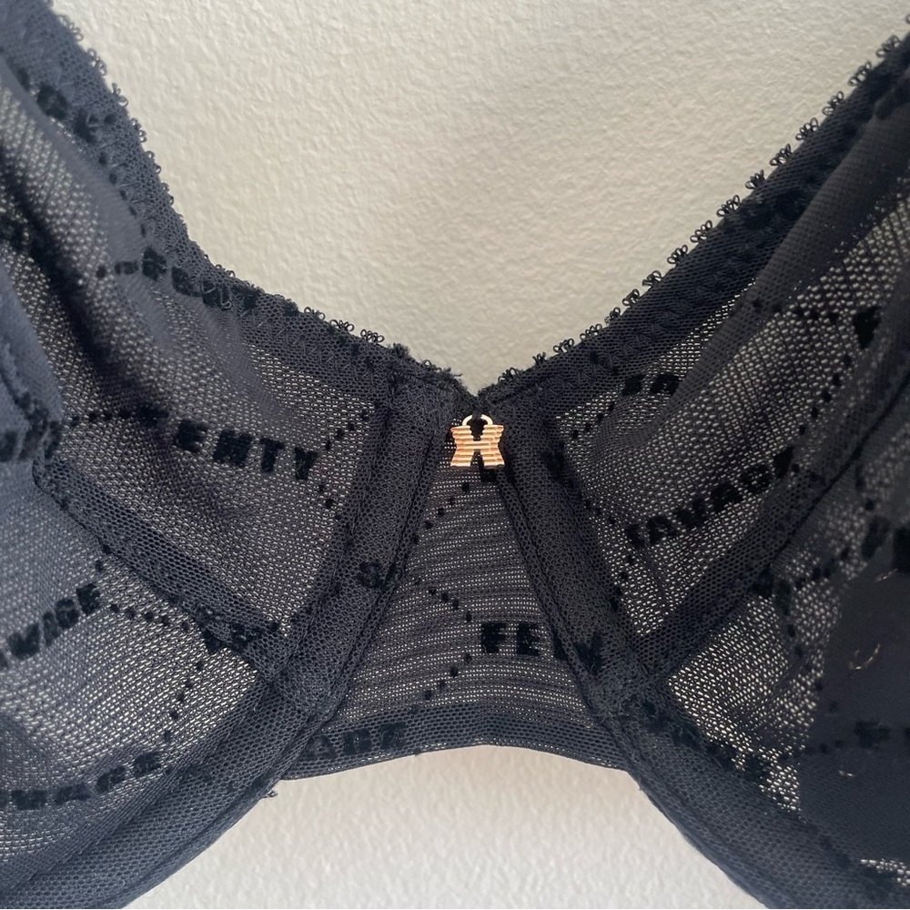 Savage X Fenty Flocked Logo Unlined Demi Bra Size 38DD - Picture 2 of 7